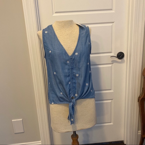 Blue Sleeveless Crop Top Francesca's Denim Daisy - Picture 3 of 6